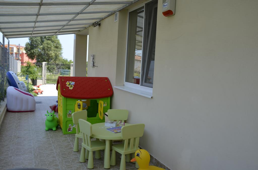 Vila Pacific Costinesti Esterno foto